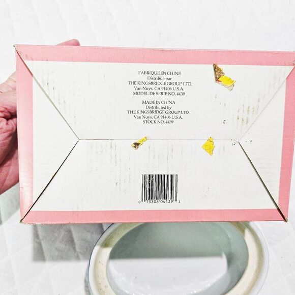 NIB VINTAGE BLUE BROCADE Blue White Porcelain Hand Painted Duck Serving Dish - Picture 3 of 3